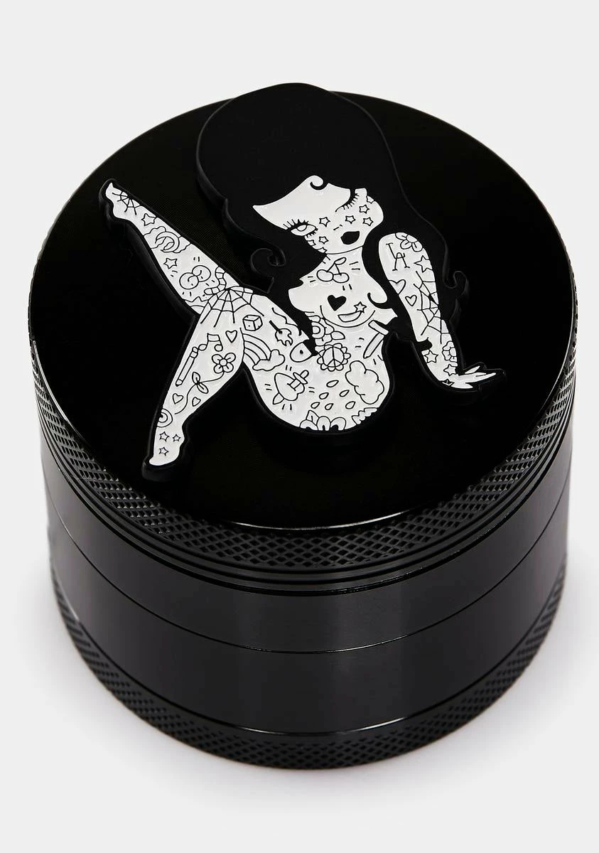 Valfre Bad Bettie Grinder 3 Valfre Bad Bettie Grinder