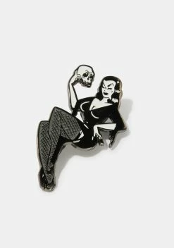 Kreepsville 666 Vampira Skull Enamel Pin
