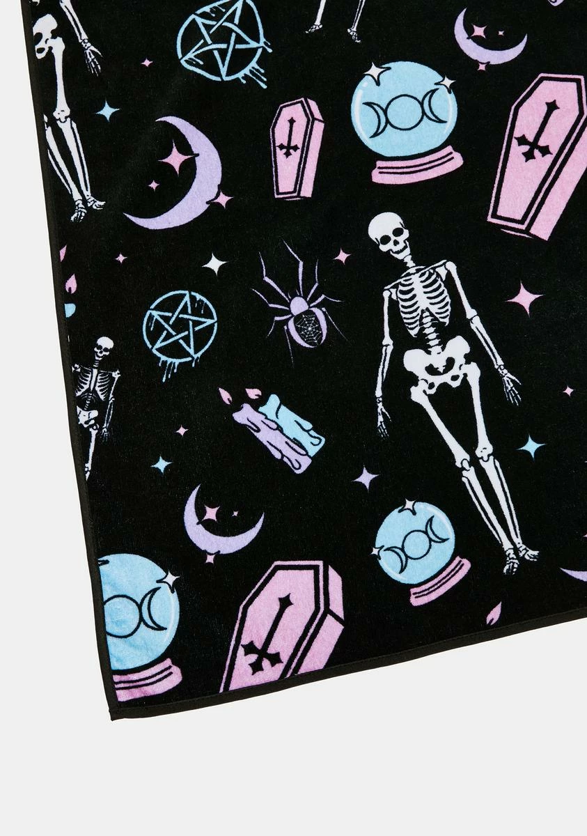 Dolls Home Candy Embrace The Darkness Beach Towel 5 Dolls Home Candy Embrace The Darkness Beach Towel - Image 3