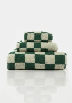 X_PTLHZ Checked Out 3-Piece Towel Set