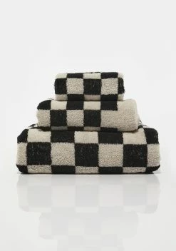 X_PTLHZ Wicked Checked Out 3-Piece Towel Set