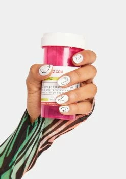 Fake Nailz Abstract Face Press On Nailz